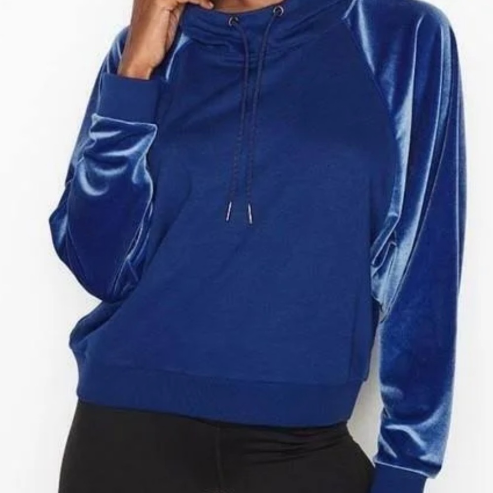 VICTORIA’S SECRET SPORT | Velour Cropped Hoodie